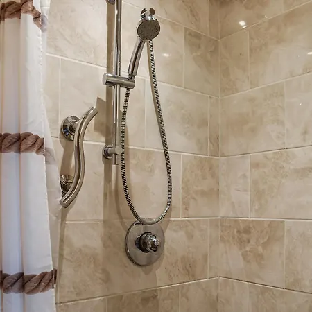 Fox Cover Great Edston